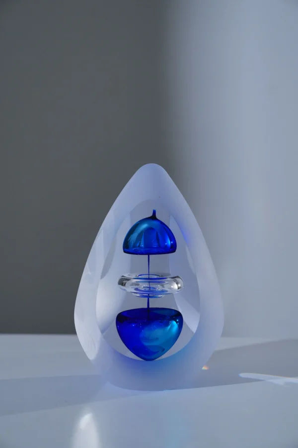 Egg Glass Blue & White Matt Glass M