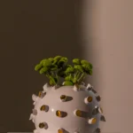 Round Vase White w Gold cilinders