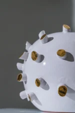 Round Vase White w Gold cilinders - Image 3