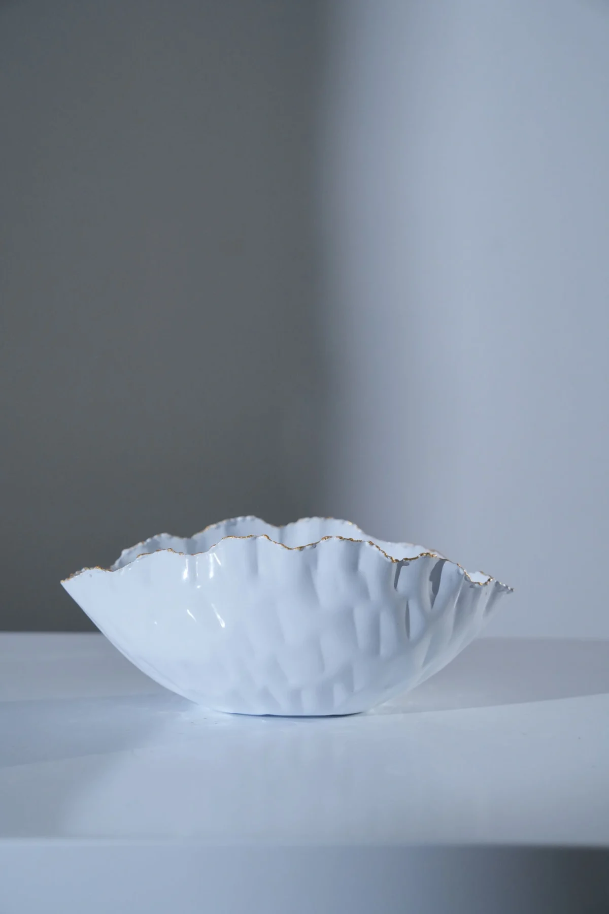 Uneven Shell Bowl Glossy White - Image 2