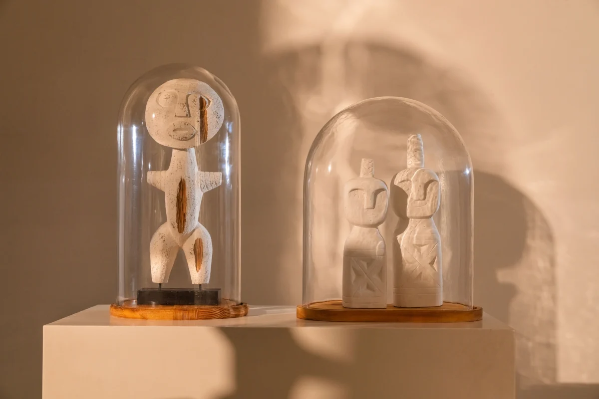 S/2 OBJECTS AFR CARV FIG WD WH - Image 2