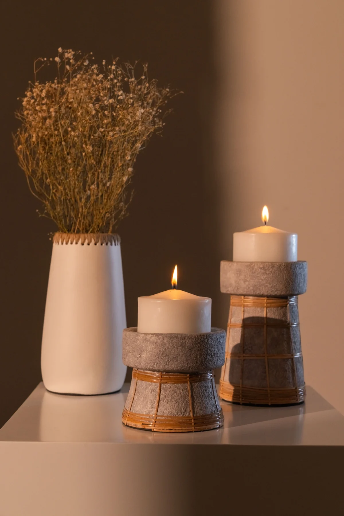 The Serene Candle Holder - Concrete - L  13*13*21 cm - Image 3