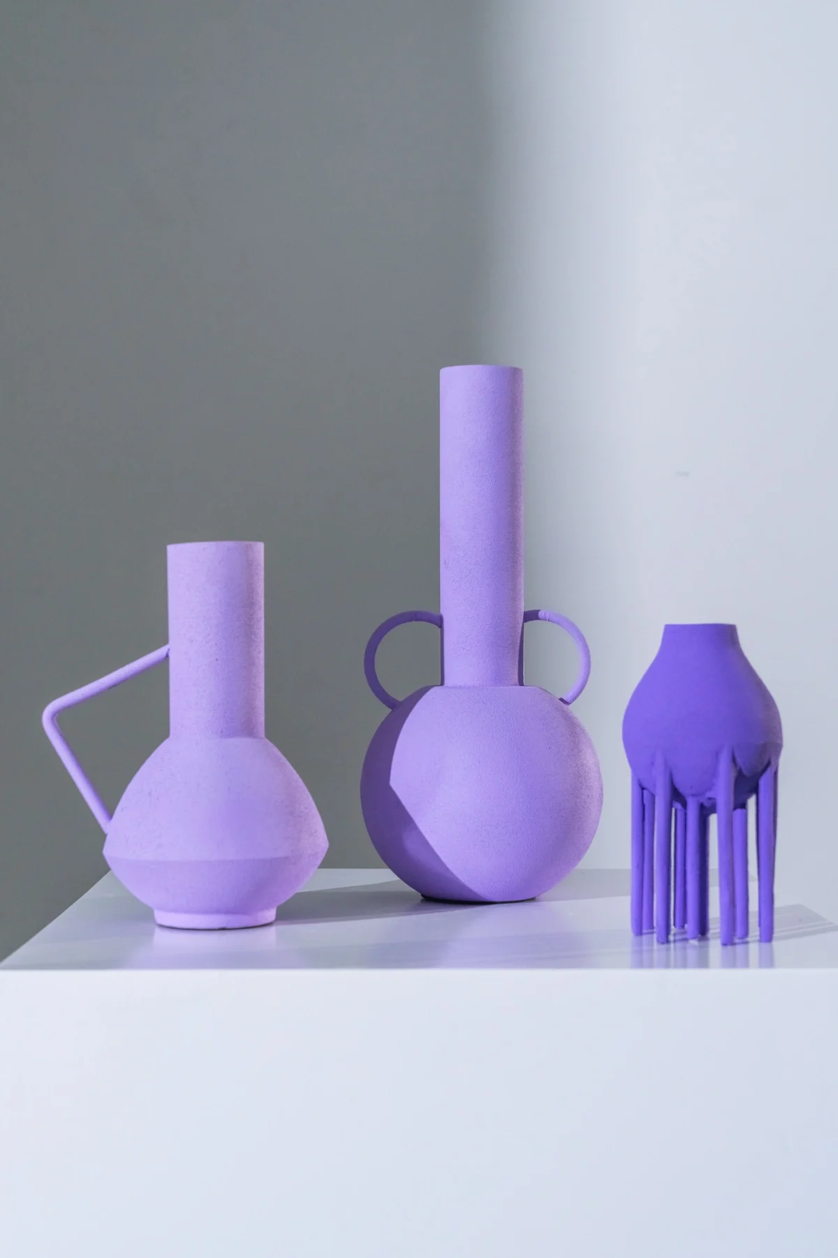 VASE		 POWDER 	COATED 	IRON  Purple - Image 2