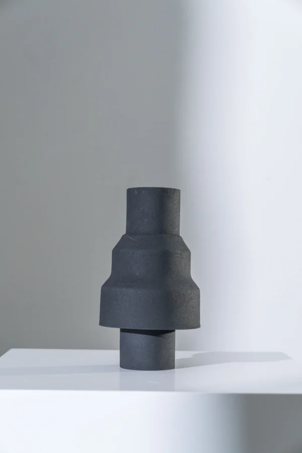 VASE	  POWDER	 COATED 	IRON