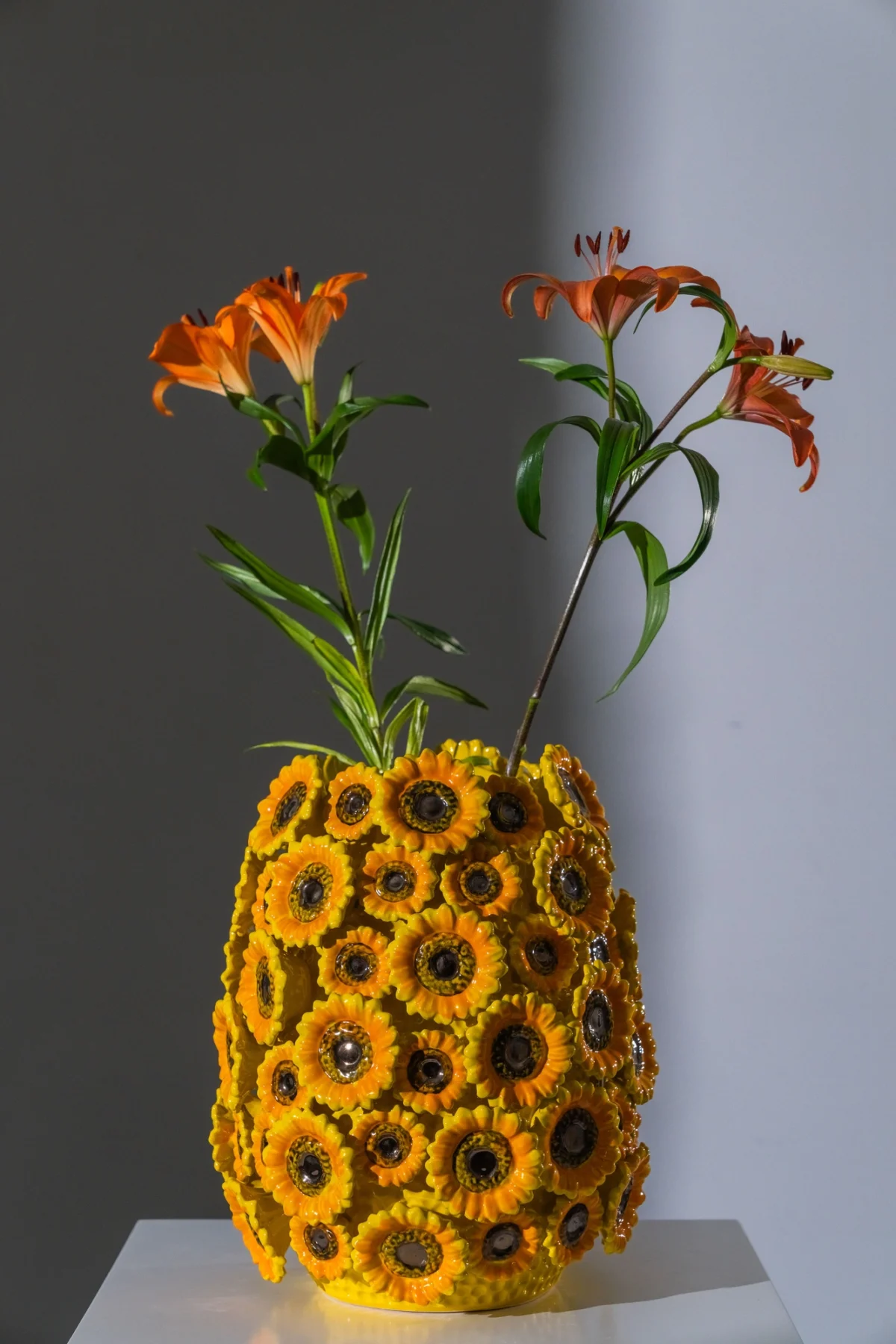 Vase all sunflowers 30*30*40  cm - Image 3