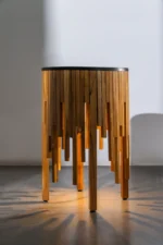 Table noire et marron  40*40*61 cm