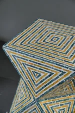 Table nacre Jaune/Bleu  35*35*50 cm - Image 2