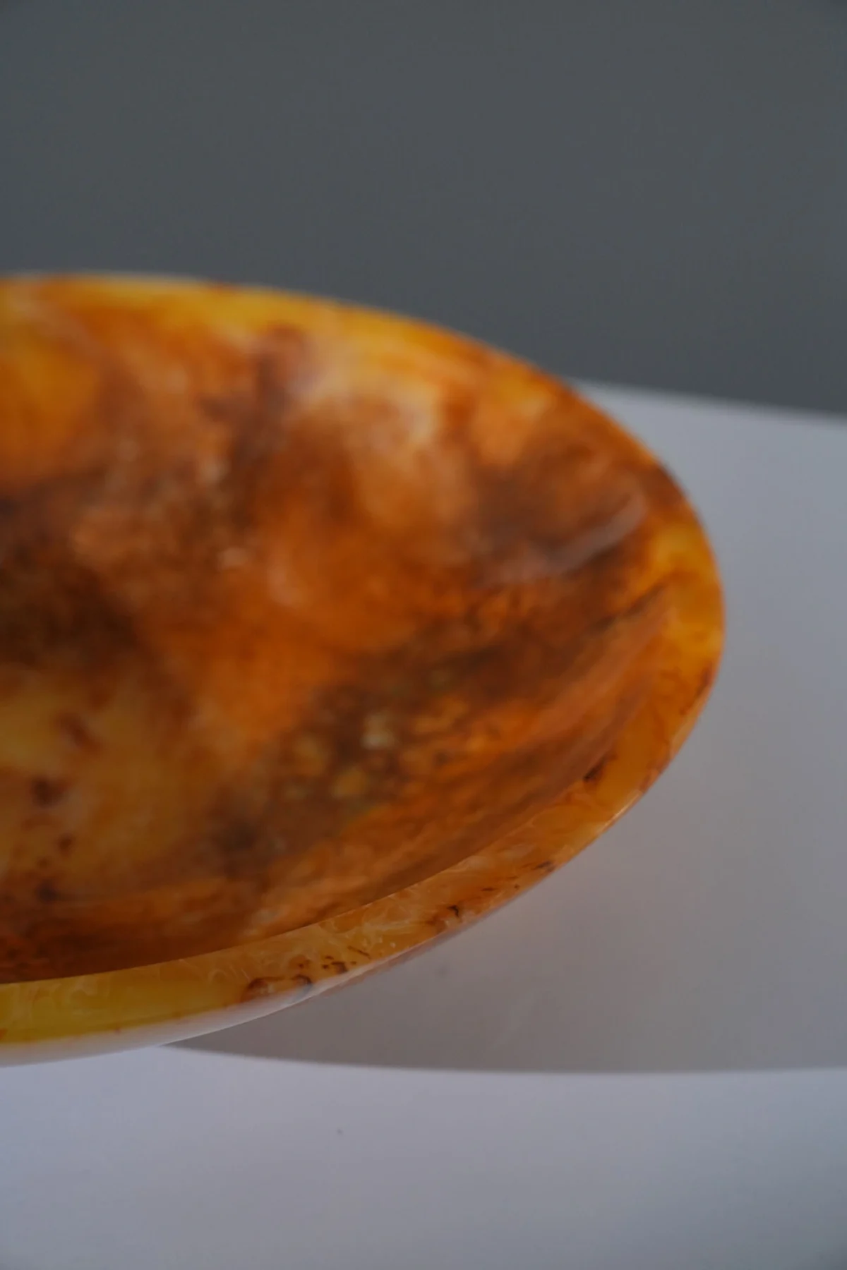 Round Plater Ocre 44cm - Image 3