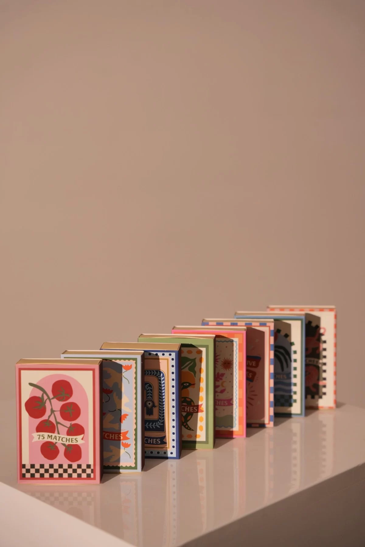 A Dopo Boxed Matches "Sun" Hot Pink - 75 11x7.5x2.5 cm
matches (9.6 CM) - Image 2