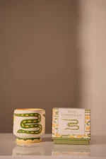 Adopo 8 oz./226g Snake Ceramic Candle - Wild 8x8x9cm
Lemongrass Boxed