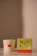 Bistro 8oz/226g Tomato Embossed Ceramic 9x9x8.5 cm
Candle - Heirloom Tomato Boxed