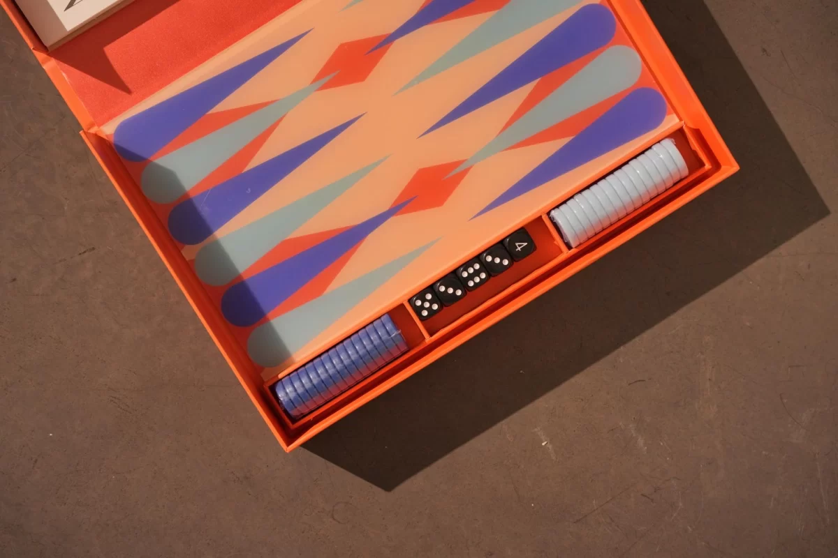 ART OF BACKGAMMON red 30x22 cm
RRP
UNIT - Image 3