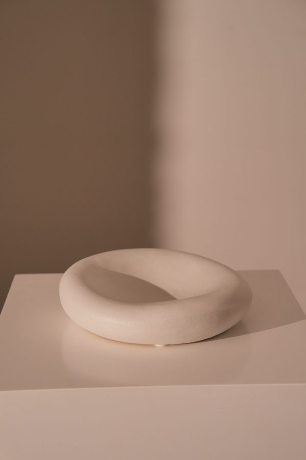 Ceramic organic bowl mat white
d30;h8cm