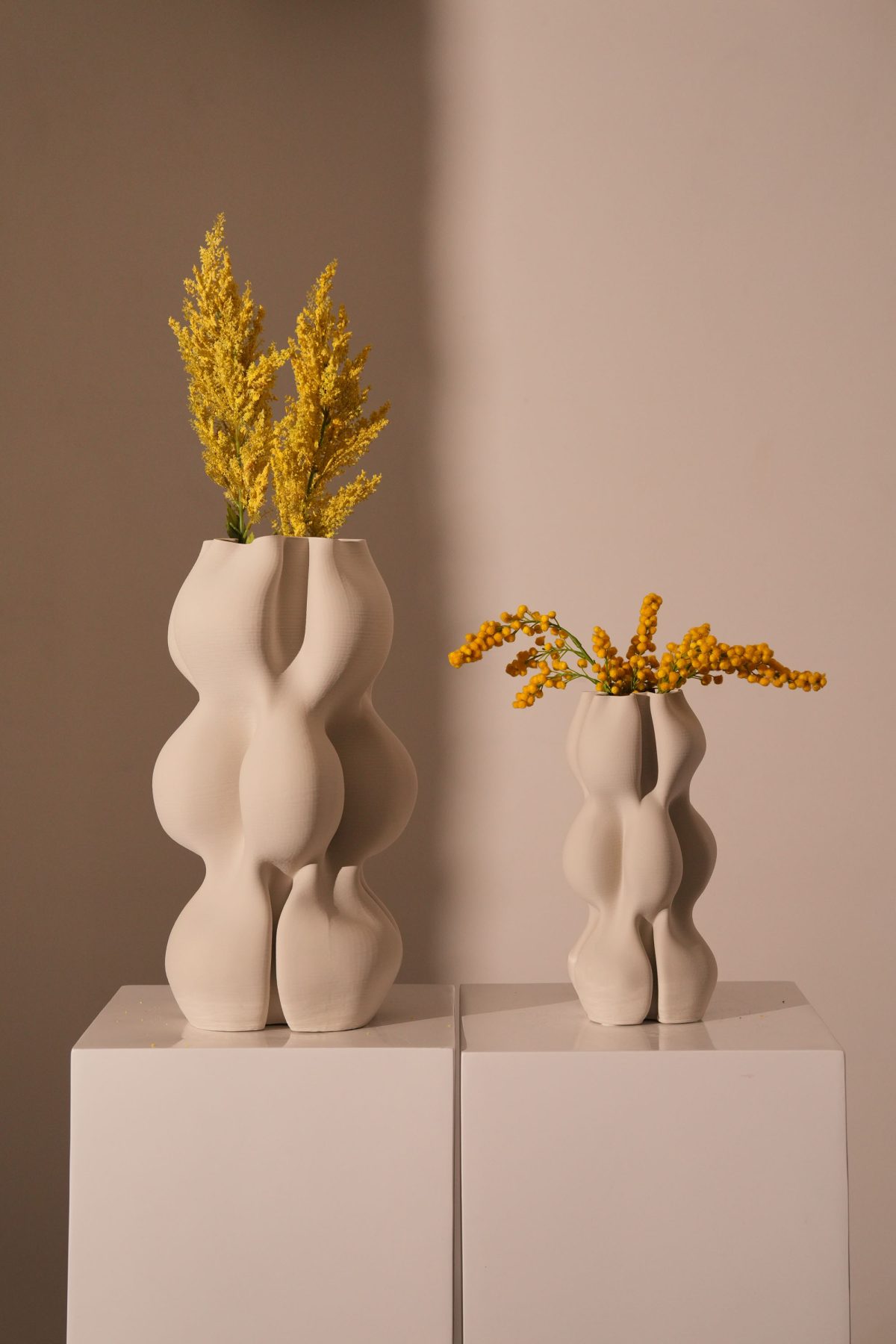 Printed ceramic bubbling vase cream
h32cm - Image 2